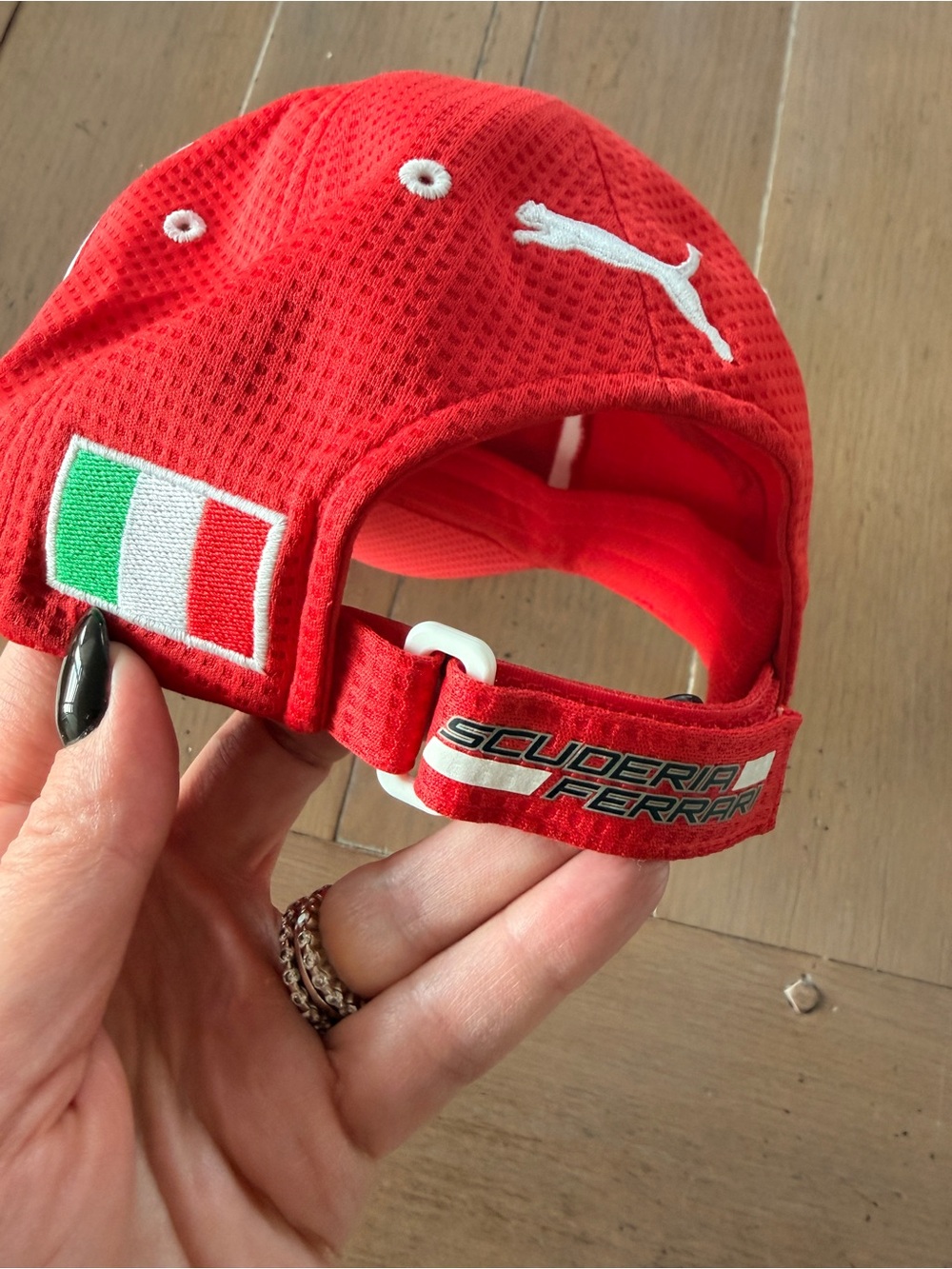 Ferrari Kids Cap 🏁🏎️ - Picture 2 of 4